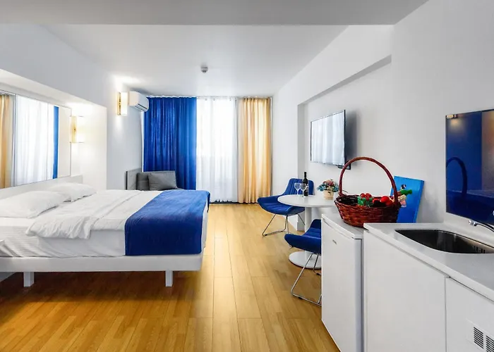 Orbi City Sea View Apartament