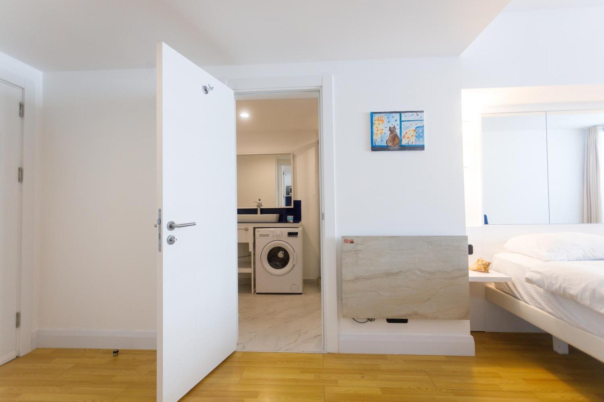 Orbi Sea View Apartament