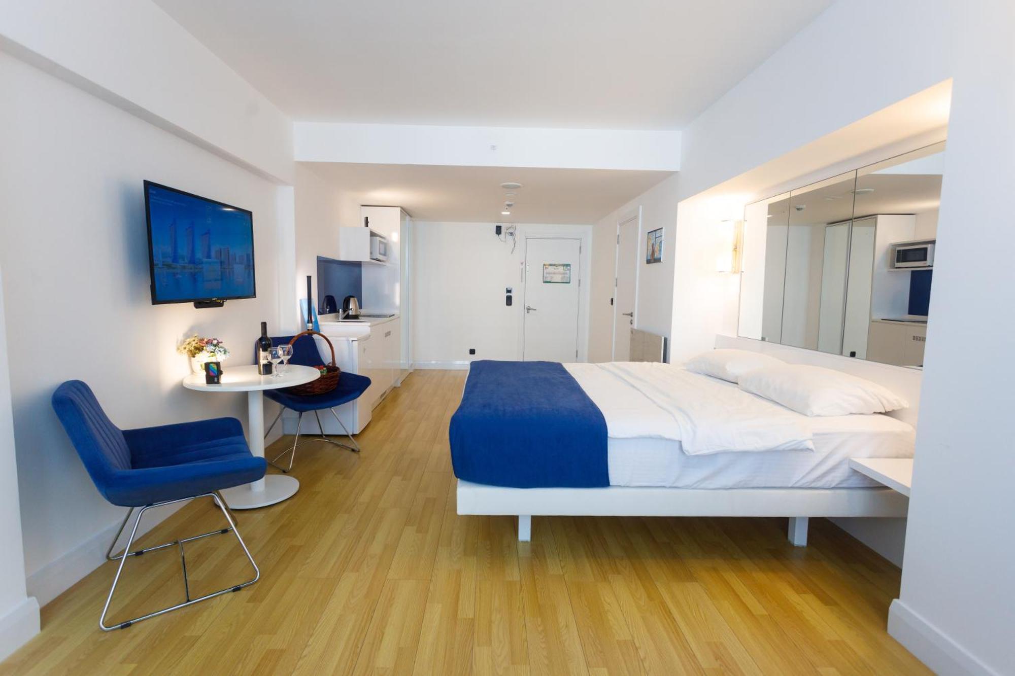 Orbi Sea View Apartament *
