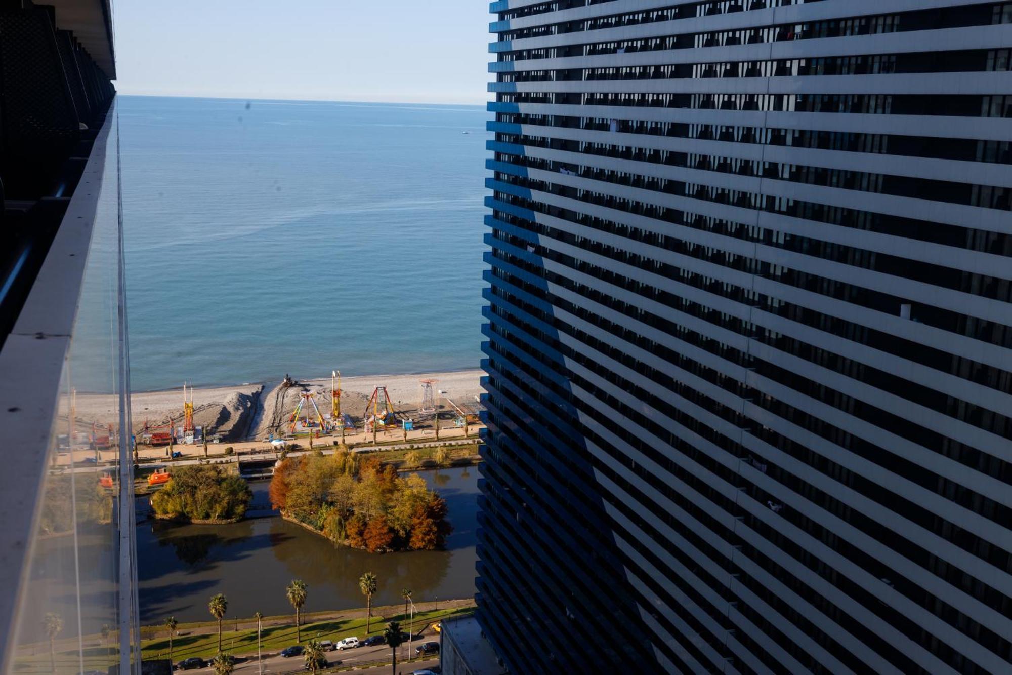 Orbi Sea View
